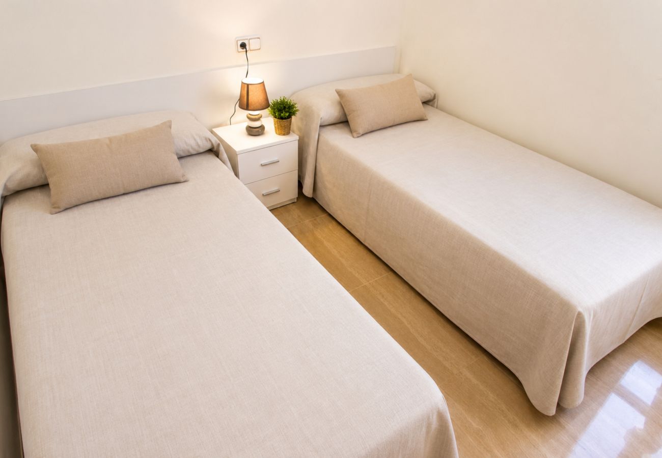 Апартаменты на Салоу - Duplex with a terrace in Golden Pineda