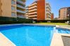 Апартаменты на La Pineda - Apartamento con piscina junto a la playa
