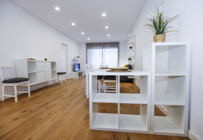 Апартаменты на Salou - QUEENS 1B центр Салоу, пляж в 300м Апартаменты на Salou - QUEENS 1B центр Салоу, пляж в 300м