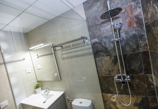 Апартаменты на Salou - QUEENS 1B центр Салоу, пляж в 300м Апартаменты на Salou - QUEENS 1B центр Салоу, пляж в 300м