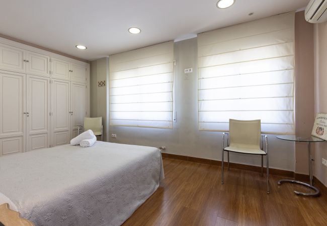Апартаменты на Salou - TOUS 1 Apartment - Only Families Апартаменты на Salou - TOUS 1 Apartment - Only Families