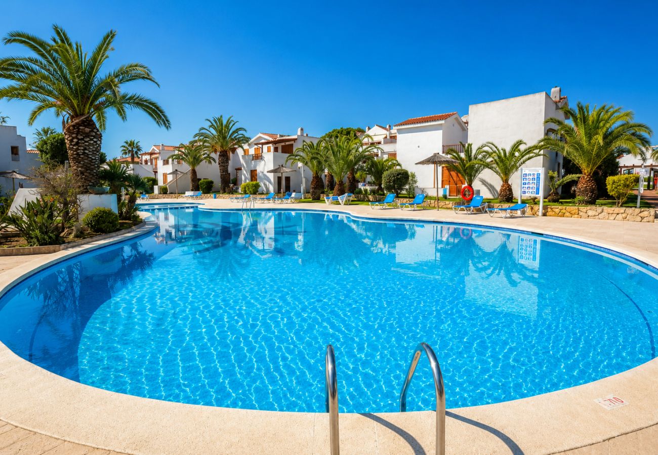 Апартаменты на Ла Пинеда - Family apartment at Estival Park, Punta Prima
