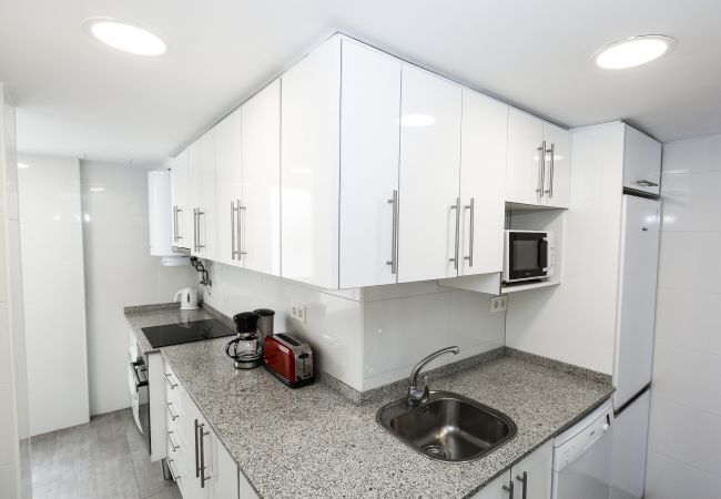 Апартаменты на La Pineda - PINEDA 7 с общим бассейном, пляж в 100м Апартаменты на La Pineda - PINEDA 7 с общим бассейном, пляж в 100м