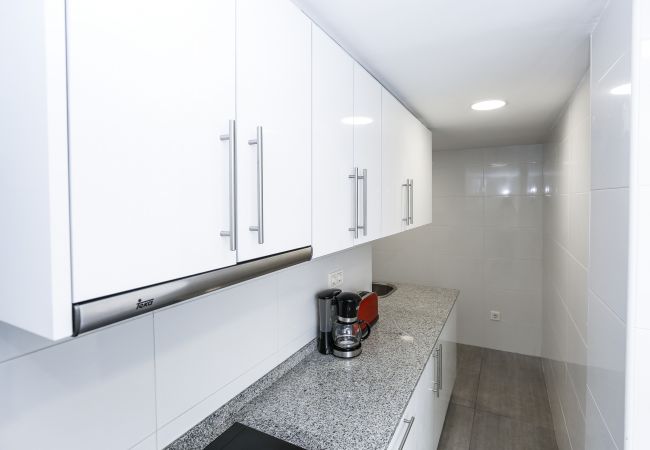 Апартаменты на La Pineda - PINEDA 7 с общим бассейном, пляж в 100м Апартаменты на La Pineda - PINEDA 7 с общим бассейном, пляж в 100м