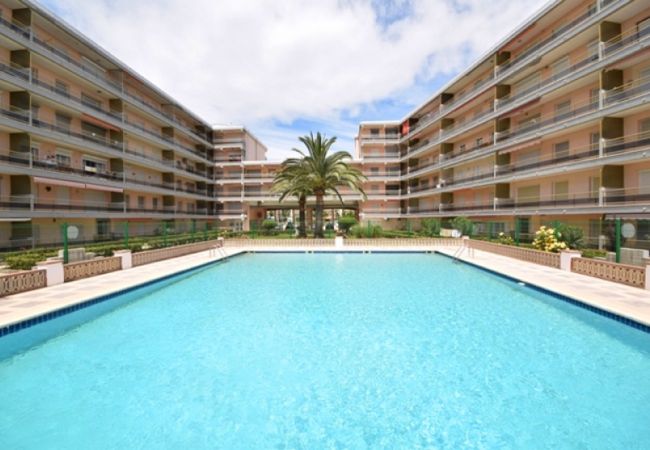 Апартаменты на La Pineda - PINEDA 7 с общим бассейном, пляж в 100м Апартаменты на La Pineda - PINEDA 7 с общим бассейном, пляж в 100м