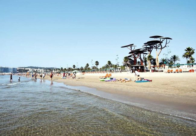Апартаменты на La Pineda - MALDIVAS Apartments Апартаменты на La Pineda - MALDIVAS Apartments