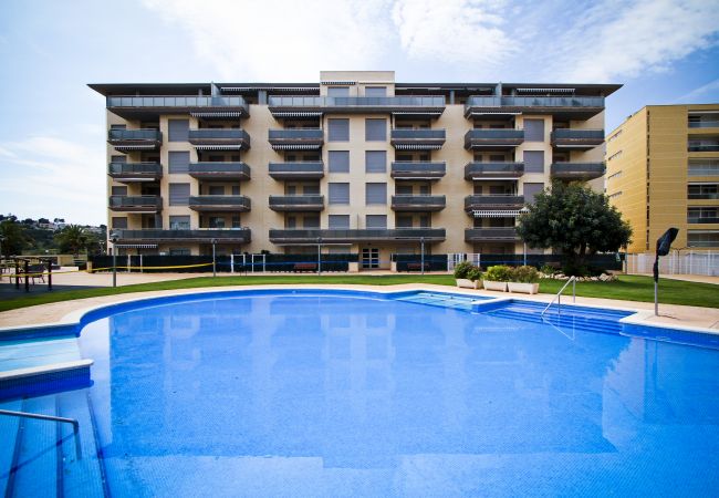 Апартаменты на La Pineda - MALDIVAS Apartments Апартаменты на La Pineda - MALDIVAS Apartments