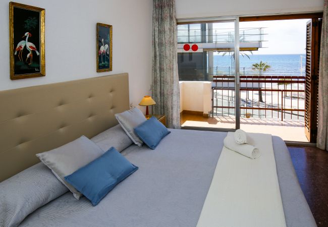 Апартаменты на Cambrils - PLAYAZUL 4 Apartment - Sea Views Апартаменты на Cambrils - PLAYAZUL 4 Apartment - Sea Views