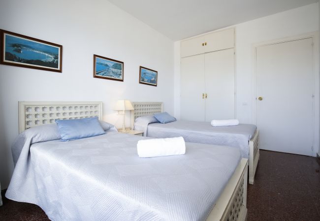 Апартаменты на Cambrils - PLAYAZUL 4 Apartment - Sea Views Апартаменты на Cambrils - PLAYAZUL 4 Apartment - Sea Views