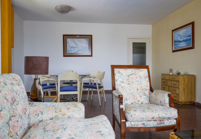 Апартаменты на Cambrils - PLAYAZUL 4 Apartment - Sea Views Апартаменты на Cambrils - PLAYAZUL 4 Apartment - Sea Views