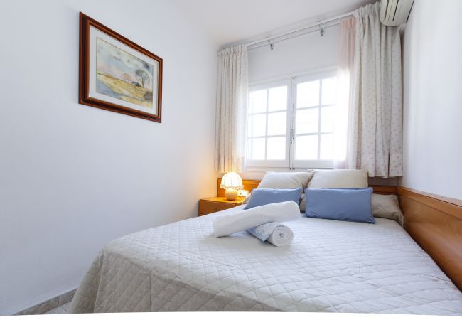 Дом на Cambrils - QUEVEDO House. Beach at 300m.  Дом на Cambrils - QUEVEDO House. Beach at 300m.