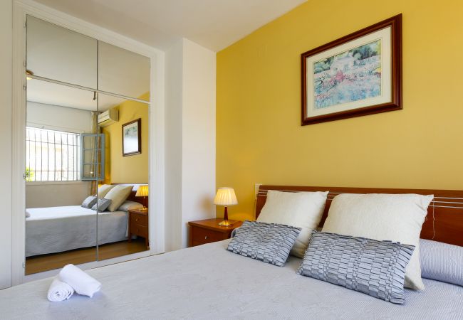 Дом на Cambrils - QUEVEDO House. Beach at 300m.  Дом на Cambrils - QUEVEDO House. Beach at 300m.