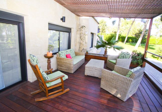 Вилла на Salou - Villa LAKE  Вилла на Salou - Villa LAKE