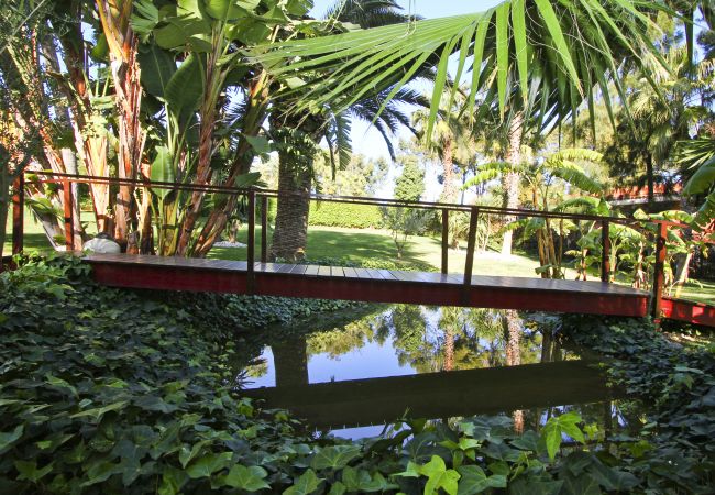 Вилла на Salou - Villa LAKE  Вилла на Salou - Villa LAKE