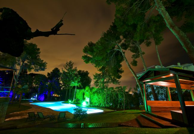 Вилла на Salou - Villa LAKE  Вилла на Salou - Villa LAKE