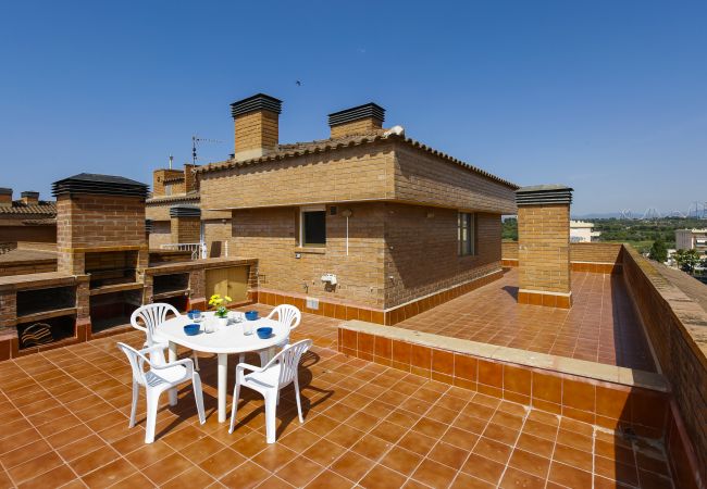 Апартаменты на La Pineda - ALBENIZ Atic Апартаменты на La Pineda - ALBENIZ Atic