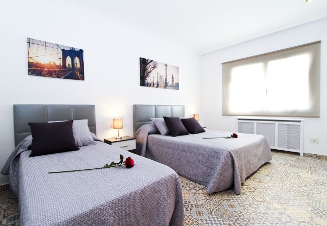 Вилла на Cambrils - Villa SANTORINI Вилла на Cambrils - Villa SANTORINI
