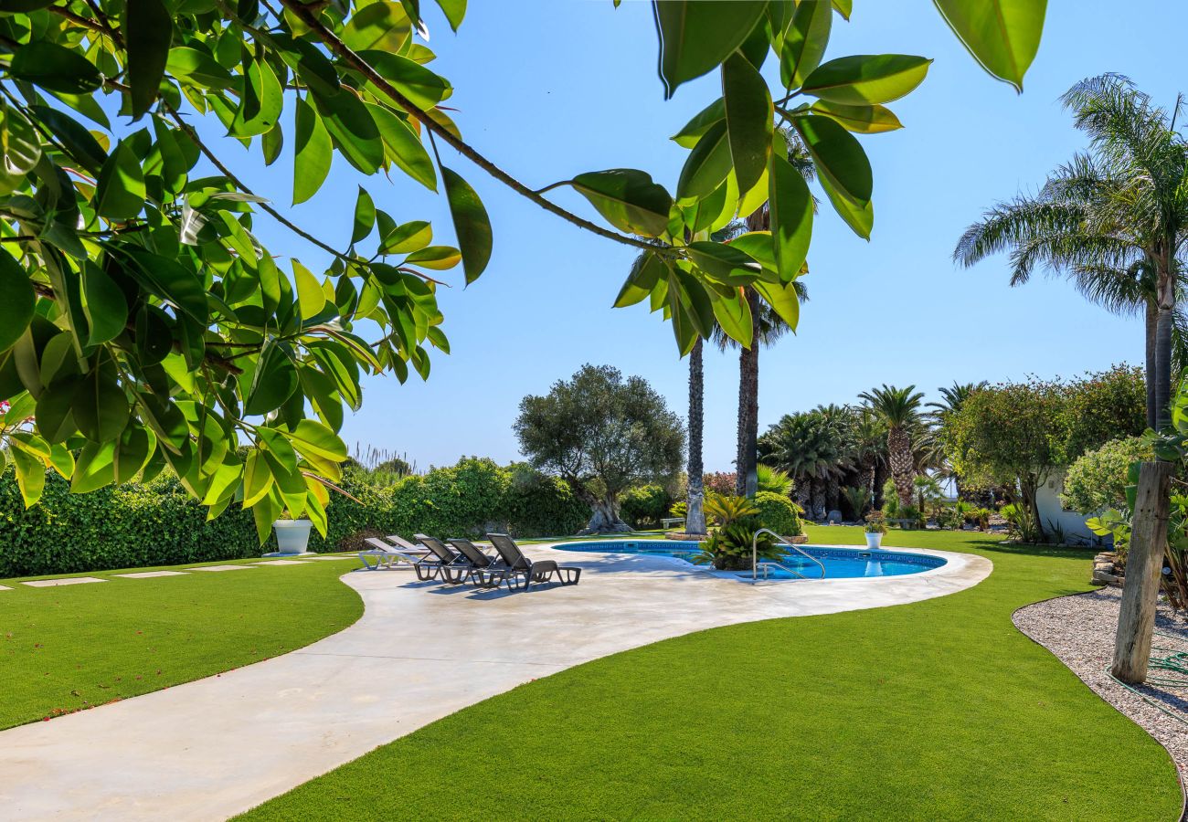 Вилла на Камбрильс - Villa SOLANO - Only Families