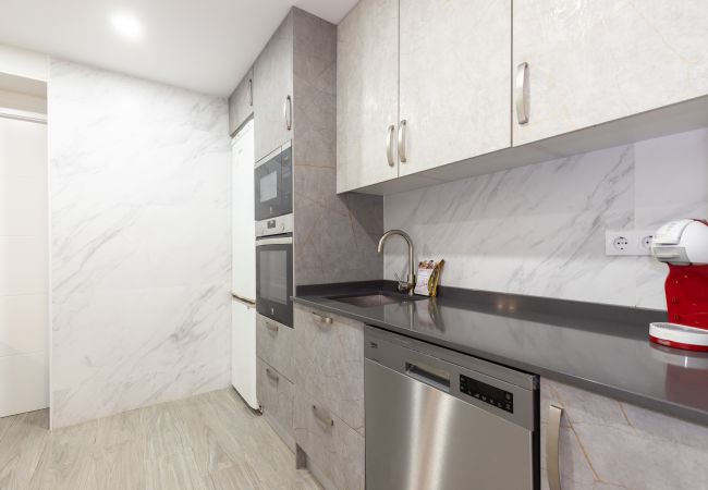Апартаменты на La Pineda - ADRIAN Apartment  Апартаменты на La Pineda - ADRIAN Apartment