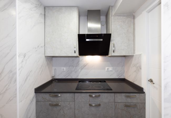 Апартаменты на La Pineda - ADRIAN Apartment  Апартаменты на La Pineda - ADRIAN Apartment