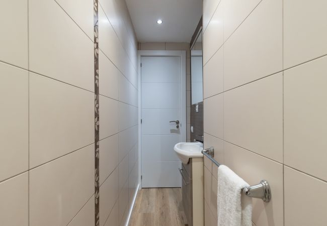 Апартаменты на La Pineda - ADRIAN Apartment  Апартаменты на La Pineda - ADRIAN Apartment