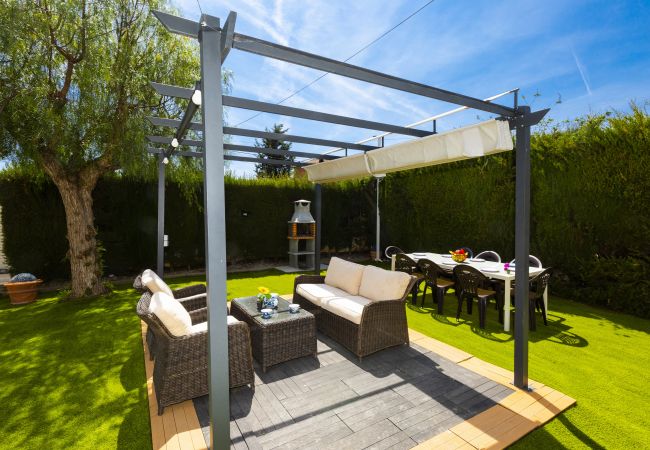 Вилла на Tarragona - Villa PIZARRA  Вилла на Tarragona - Villa PIZARRA