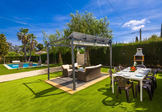 Вилла на Tarragona - Villa PIZARRA  Вилла на Tarragona - Villa PIZARRA