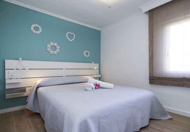 Апартаменты на Salou - TOUS 3 Apartment - Only Families Апартаменты на Salou - TOUS 3 Apartment - Only Families