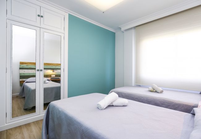 Апартаменты на Salou - TOUS 3 Apartment - Only Families Апартаменты на Salou - TOUS 3 Apartment - Only Families