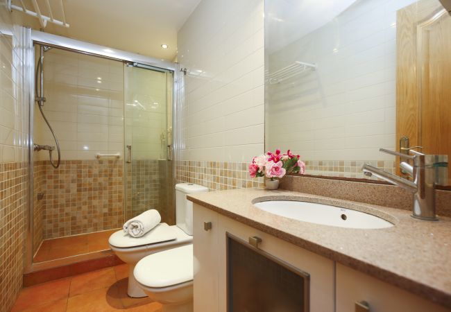 Апартаменты на Salou - VENUS - AirCon Apartment with sea views Апартаменты на Salou - VENUS - AirCon Apartment with sea views