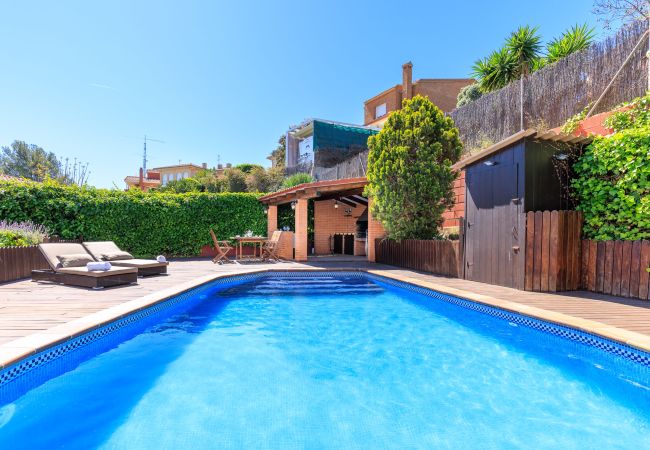 Вилла на Tarragona - Villa BOSCOS Вилла на Tarragona - Villa BOSCOS