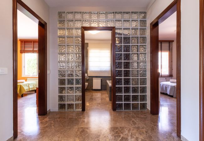 Вилла на Tarragona - Villa BOSCOS Вилла на Tarragona - Villa BOSCOS