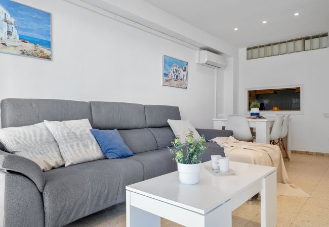 Апартаменты на La Pineda - BELL RACO Apartments Апартаменты на La Pineda - BELL RACO Apartments