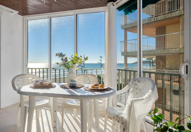 Апартаменты на La Pineda - BELL RACO Apartments Апартаменты на La Pineda - BELL RACO Apartments