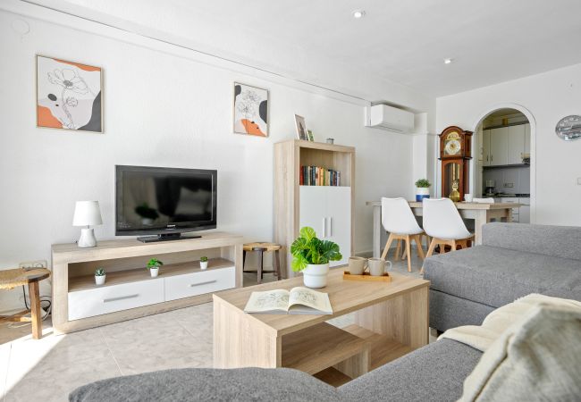 Апартаменты на La Pineda - BELL RACO Apartments Апартаменты на La Pineda - BELL RACO Apartments