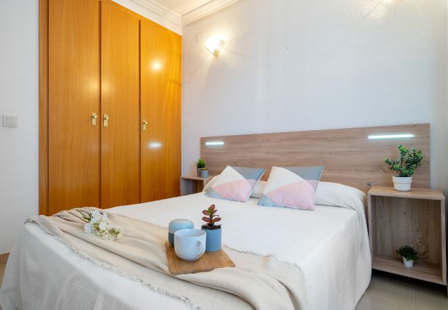 Апартаменты на La Pineda - TURQUESA Apartment Апартаменты на La Pineda - TURQUESA Apartment