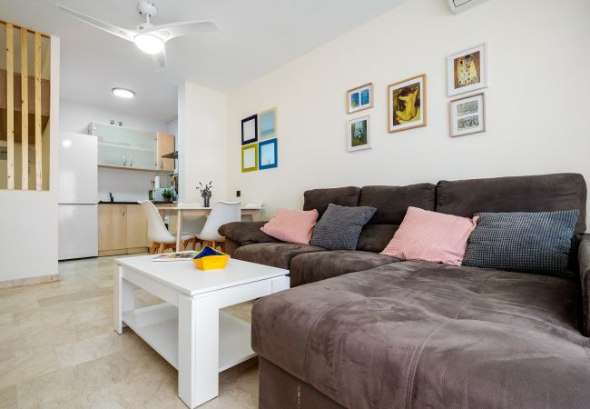 Апартаменты на La Pineda - AQUAMARINA Apartments Апартаменты на La Pineda - AQUAMARINA Apartments