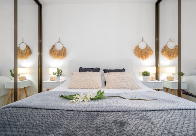 Апартаменты на La Pineda - AQUAMARINA Apartments Апартаменты на La Pineda - AQUAMARINA Apartments