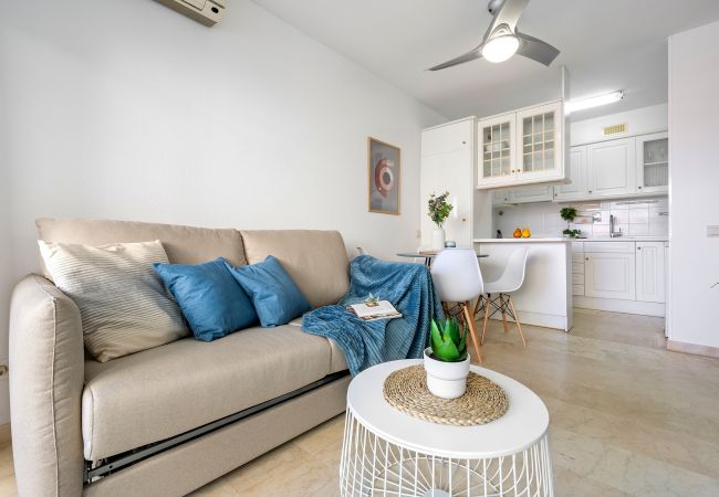 Апартаменты на La Pineda - AQUAMARINA Apartments Апартаменты на La Pineda - AQUAMARINA Apartments