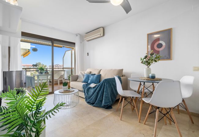 Апартаменты на La Pineda - AQUAMARINA Apartments Апартаменты на La Pineda - AQUAMARINA Apartments