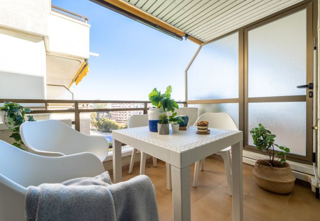 Апартаменты на La Pineda - AQUAMARINA Apartments Апартаменты на La Pineda - AQUAMARINA Apartments