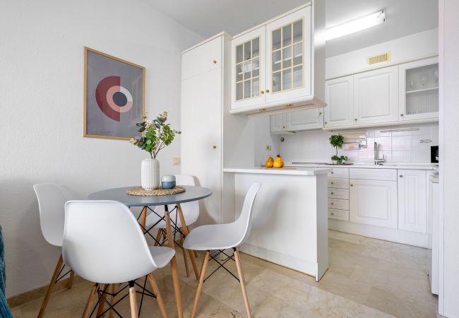 Апартаменты на La Pineda - AQUAMARINA Apartments Апартаменты на La Pineda - AQUAMARINA Apartments