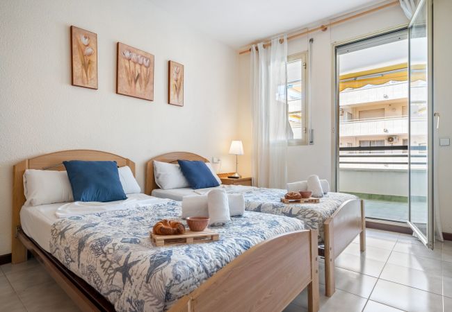 Апартаменты на La Pineda - BAHIA II  Apartment Апартаменты на La Pineda - BAHIA II  Apartment
