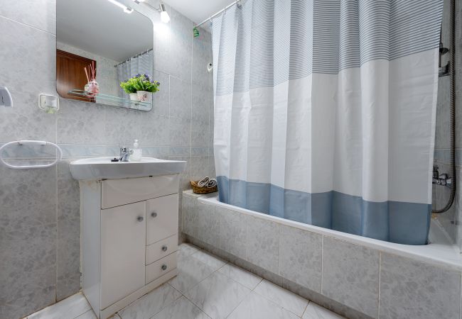Апартаменты на La Pineda - BAHIA III Apartment Апартаменты на La Pineda - BAHIA III Apartment