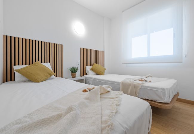 Апартаменты на La Pineda - AQUAMARINA II Apartments Апартаменты на La Pineda - AQUAMARINA II Apartments