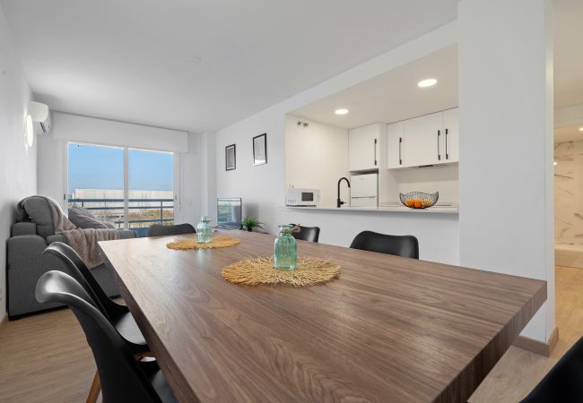 Апартаменты на La Pineda - AQUAMARINA II Apartments Апартаменты на La Pineda - AQUAMARINA II Apartments
