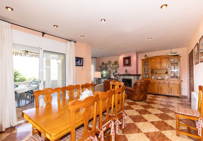 Вилла на Tarragona - Villa GOLETA  Вилла на Tarragona - Villa GOLETA