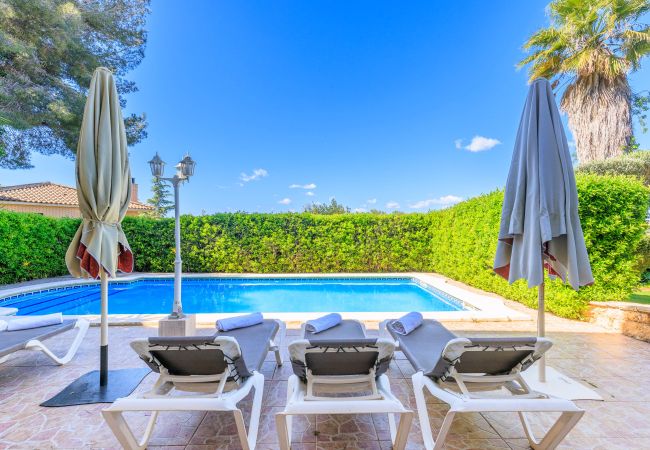 Вилла на Tarragona - Villa GOLETA  Вилла на Tarragona - Villa GOLETA