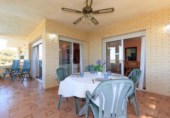 Вилла на Tarragona - Villa GOLETA  Вилла на Tarragona - Villa GOLETA