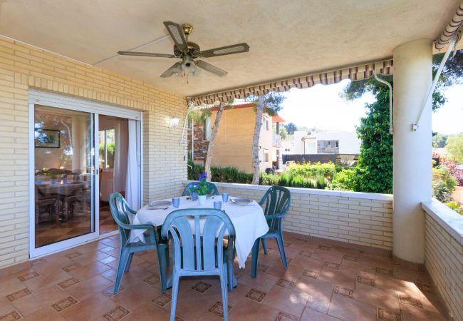 Вилла на Tarragona - Villa GOLETA  Вилла на Tarragona - Villa GOLETA